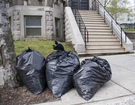 Recycling process in skip hire services